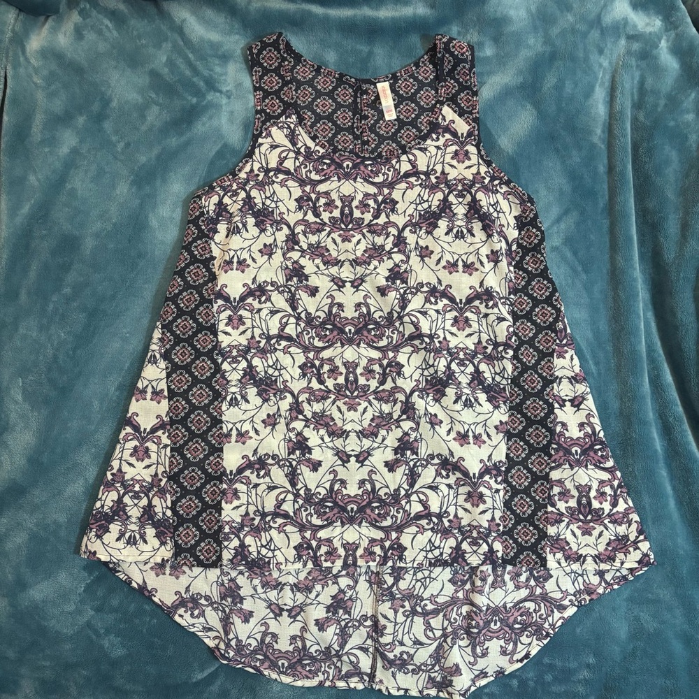 Xhilaration Purple and Cream Floral Top